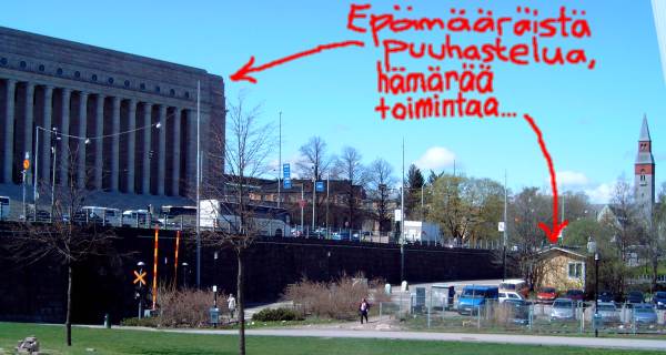 [Kuva Ecobike-py�r�pajasta Eduskuntatalon vieress�]